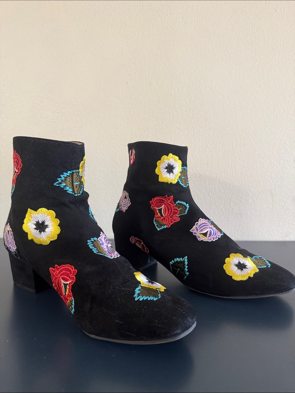 Betsey Johnson Black Ankle Boots with Multicolor Floral Embroidery - Picture 2 of 8